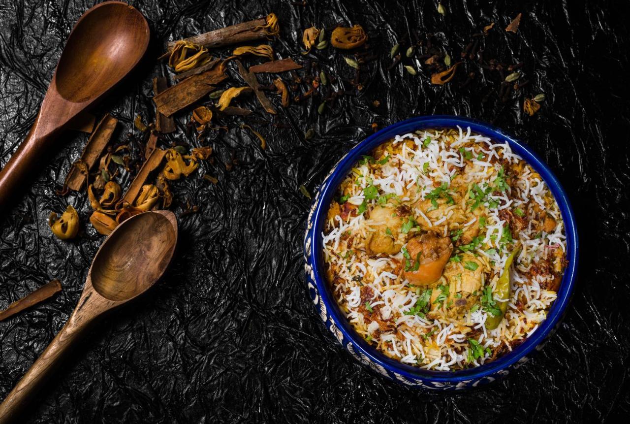 Sofitel Mumbai Bkc Hotel Luaran gambar Hyderabadi biryani