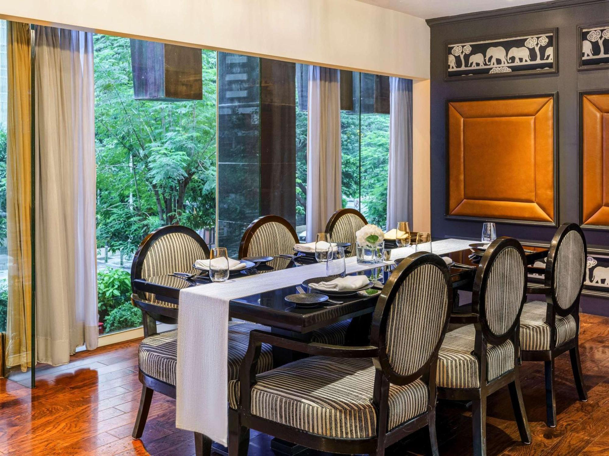 Sofitel Mumbai Bkc Hotel Luaran gambar The dining room